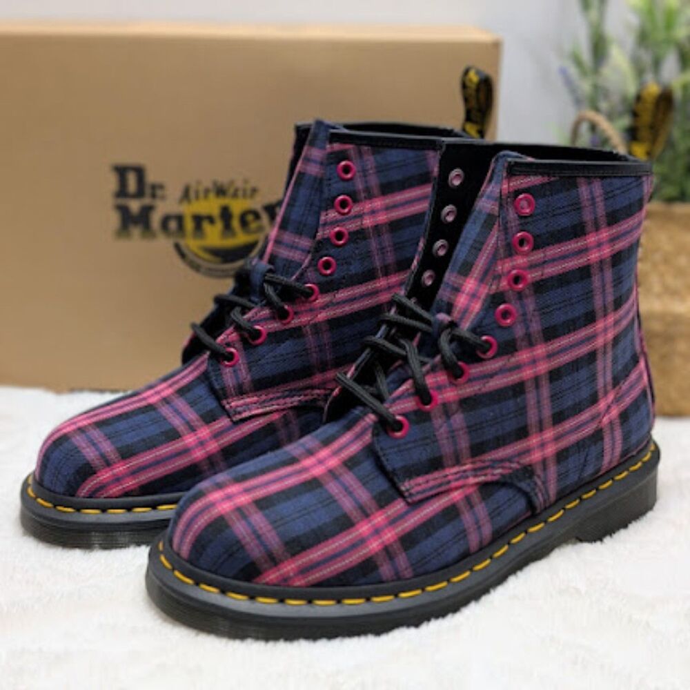 Dr. Martens 1460 Pink Multicolor Plaid Tartan Lace Up Boots Women's 9 UK 7 NIB - Picture 4 of 13